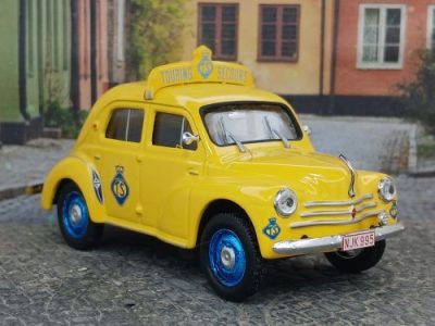 Renault 4CV – Touring Secours –&nbsp;1958