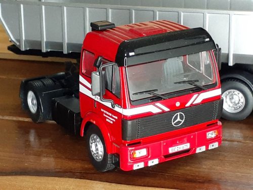 Miniature Ixo 1/43 – Semi-remorque Mercedes-Benz SK 1948 (1988-1997) – Savoyarde Sulser