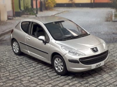 Peugeot 207 –&nbsp;2005