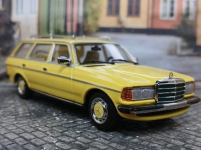 Mercedes Benz 230TE –&nbsp;1978
