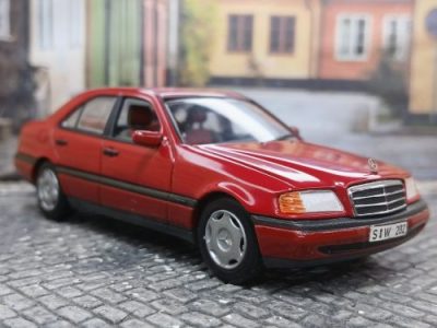 Mercedes Benz C180 (W202) –&nbsp;1994