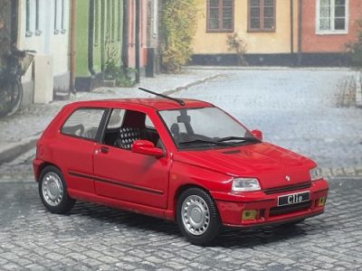 Renault Clio 16S –&nbsp;1994