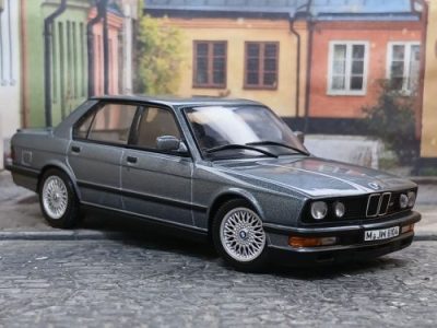 BMW M5 –&nbsp;1986