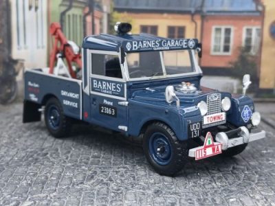 Land Rover Series – Barnes Garages –&nbsp;1957
