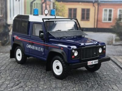 Land Rover Defender 90 – Carabinieri –&nbsp;1991